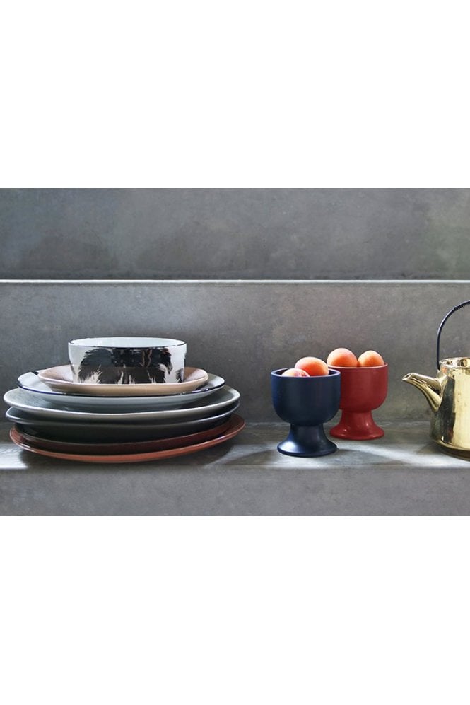 Bold & basic ceramics: jungle porcelain bowl palms by Hkliving