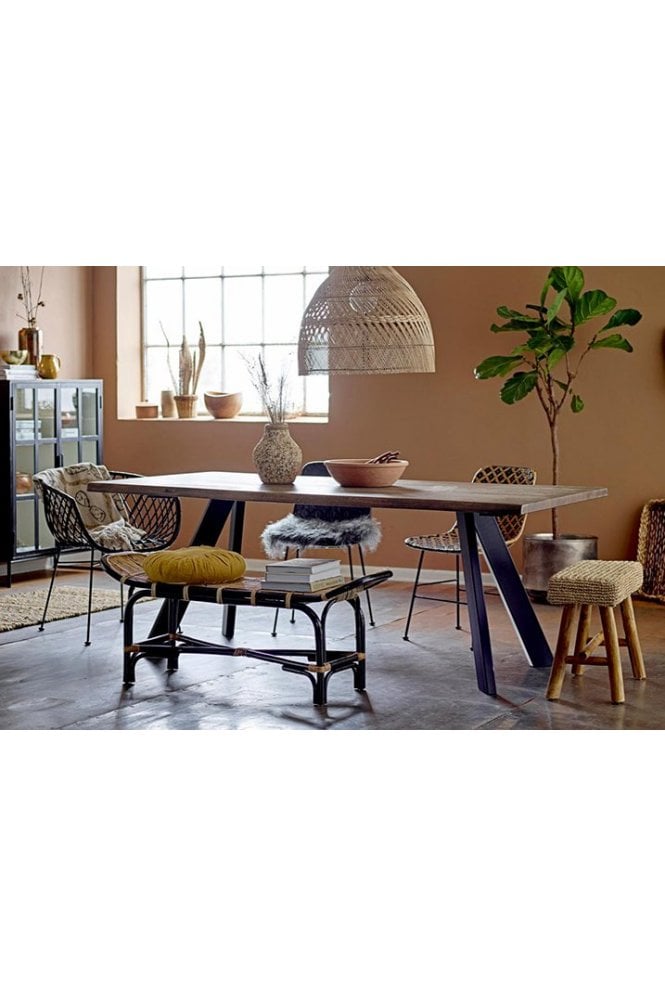 Kama Lounge Chair