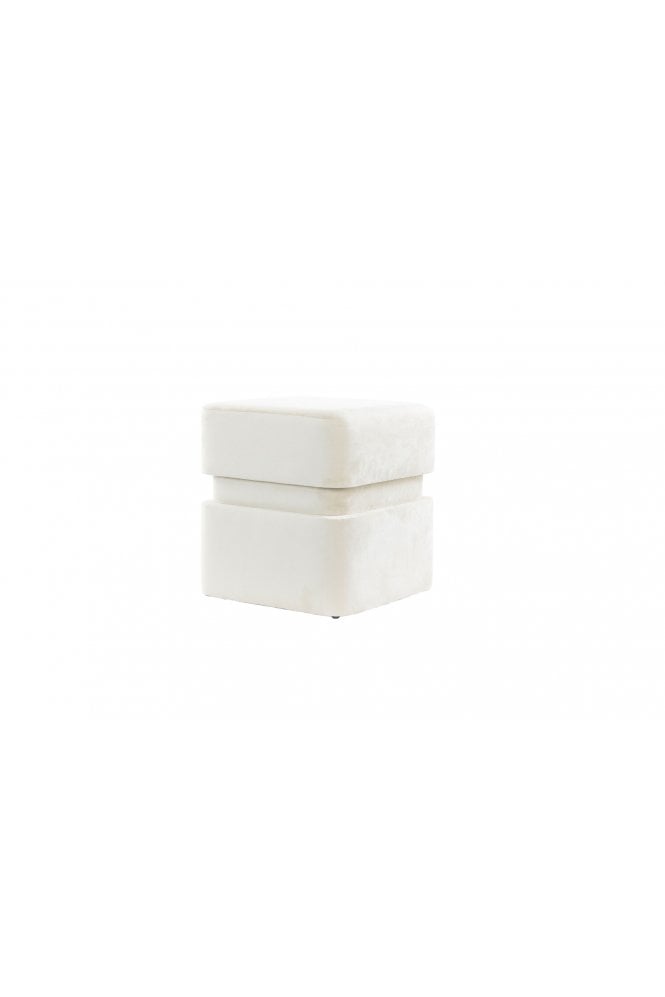 Pia footstool