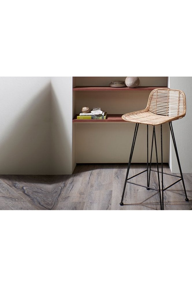 Rattan bar stool by Hkliving