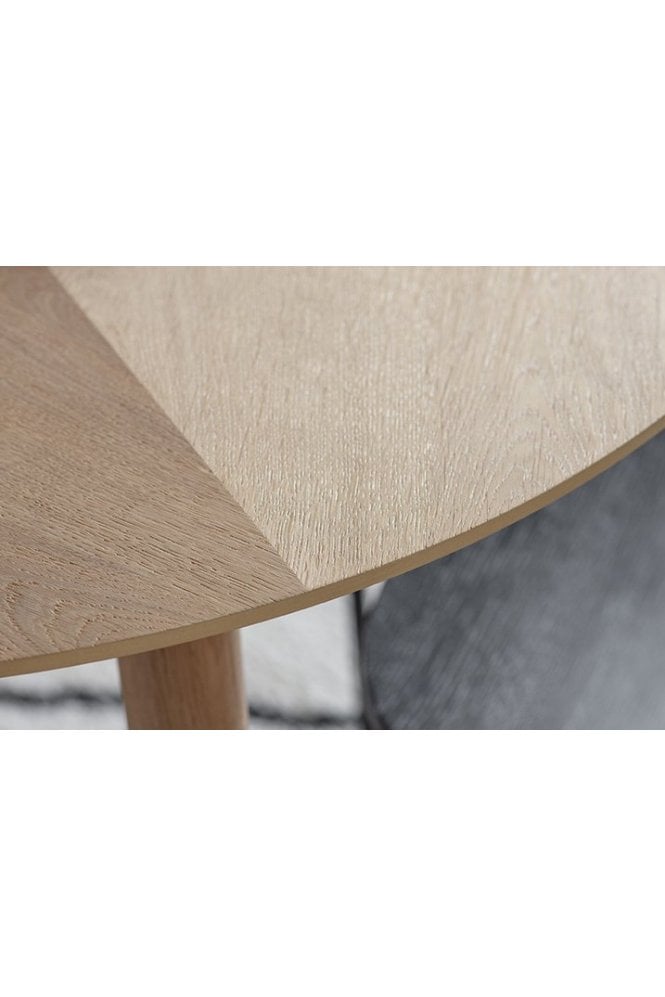 Italy Round Tables