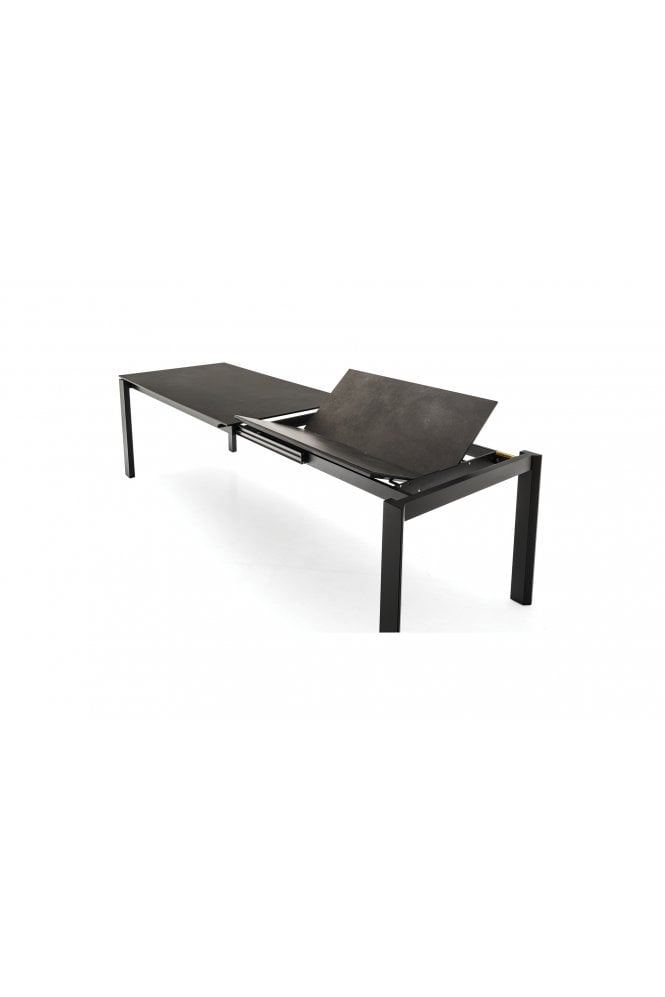 Em Extending Dining table 130