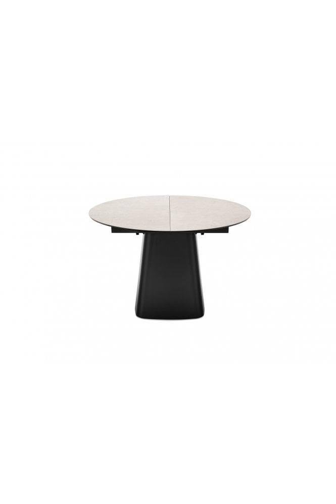 Gio Extending Dining table 120