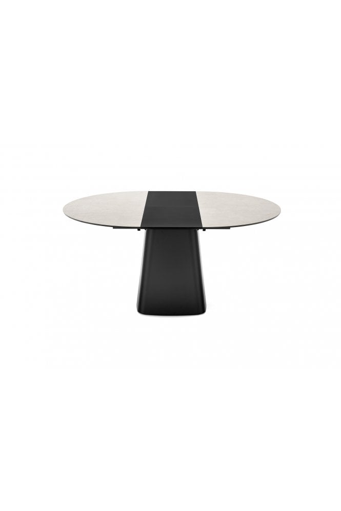 Gio Extending Dining table 120