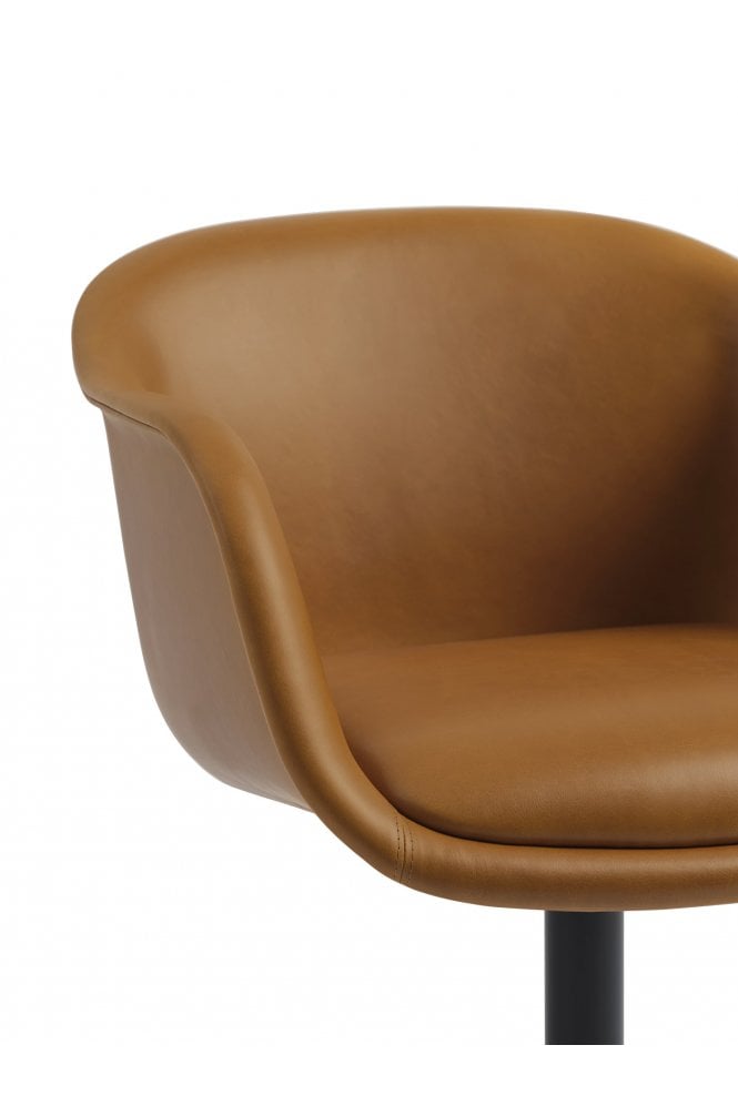 Fiber Conference Armchair Swivel Base Muuto