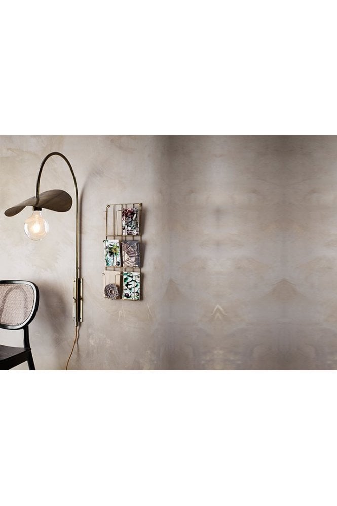 Clover Wall Light