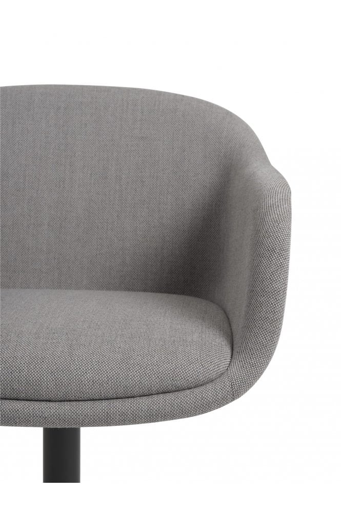 Fiber Conference Armchair Swivel Base Muuto