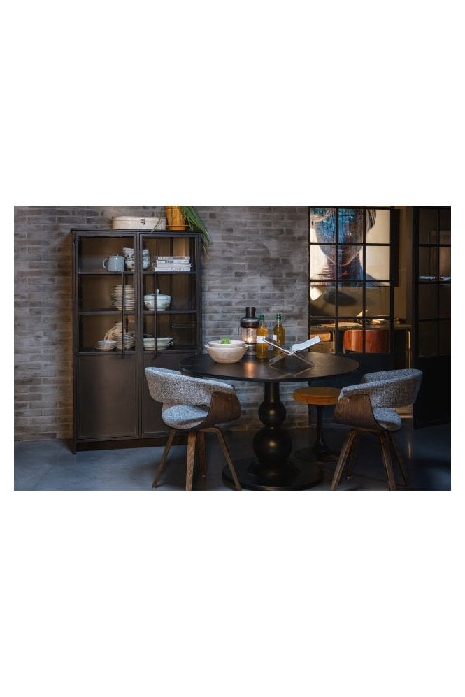 Hibit Cabinet